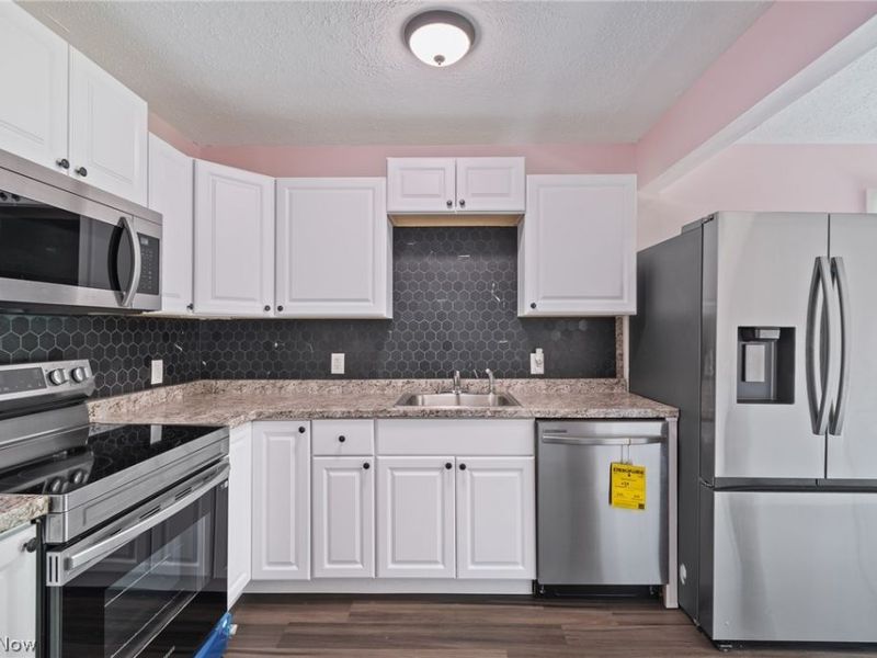 219 N Jefferson Street, Medina, OH 44256 Photo 5