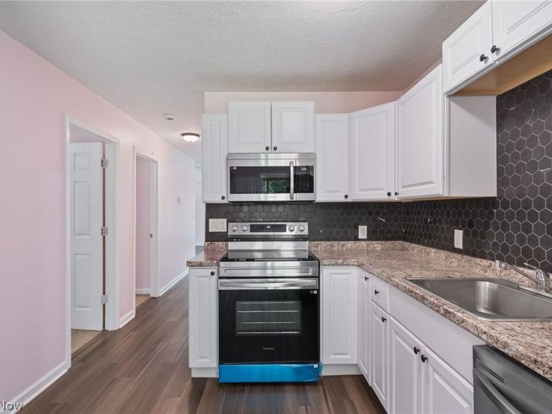 219 N Jefferson Street, Medina, OH 44256 Photo 6
