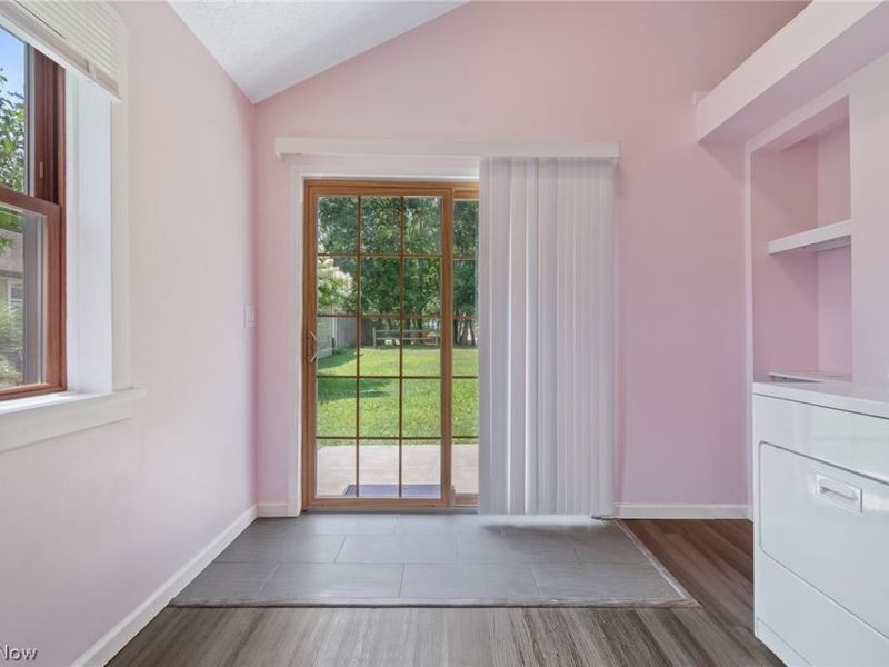 219 N Jefferson Street, Medina, OH 44256 Photo 8