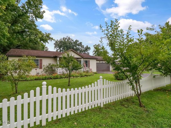 810 Olyander Road, Holland, OH 43528