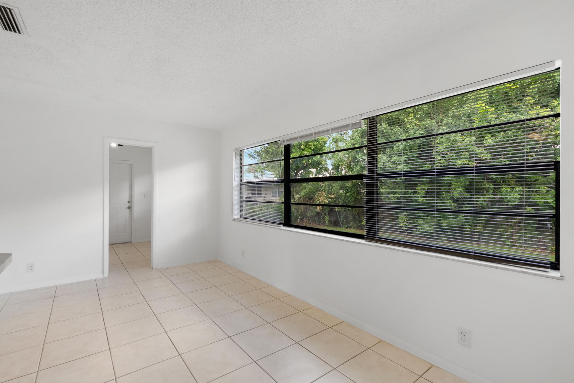 4108 NW 79th Avenue, Unit 1, Coral Springs, FL 33065 Photo