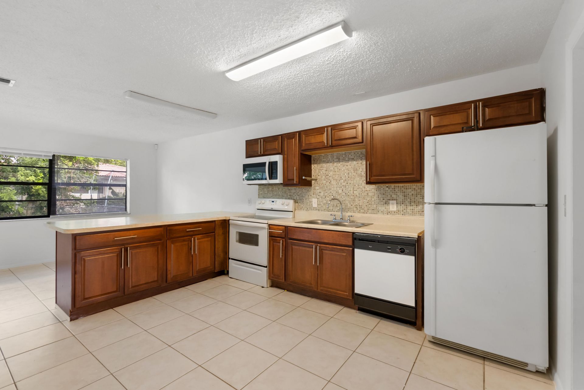 4108 NW 79th Avenue, Unit 1, Coral Springs, FL 33065 Photo