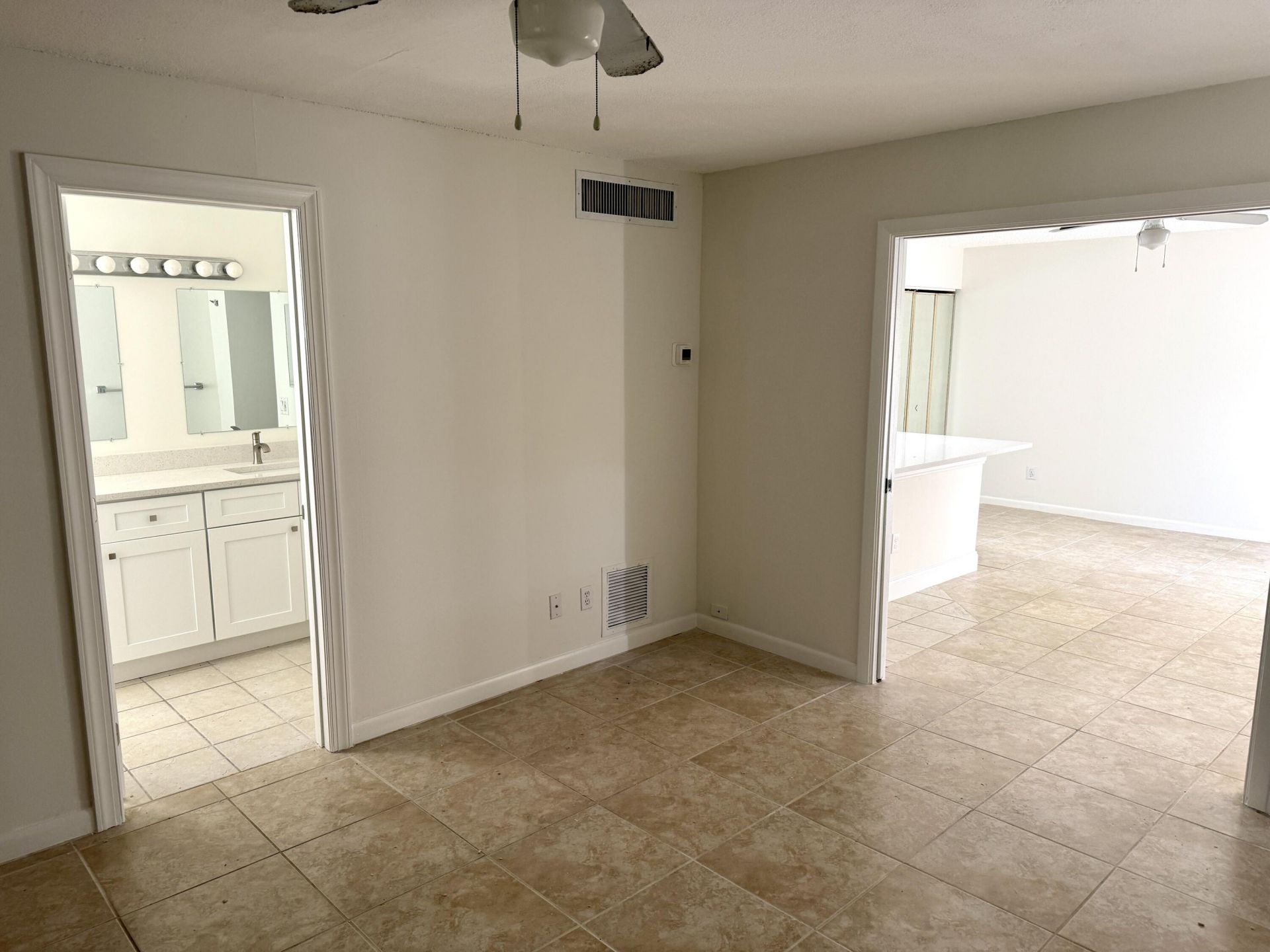 629 Executive Center Drive, Unit J103, West Palm Beach, FL 33401 Photo