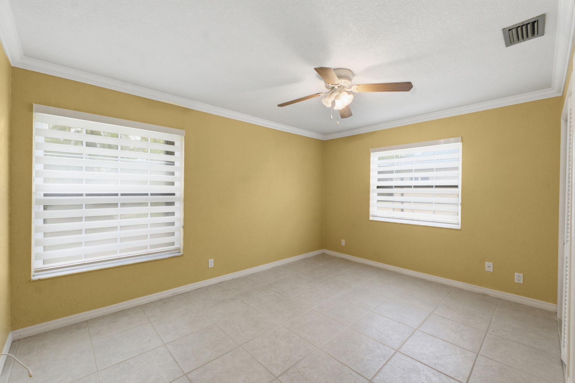 8719 NW 1st Street, Coral Springs, FL 33071 Photo