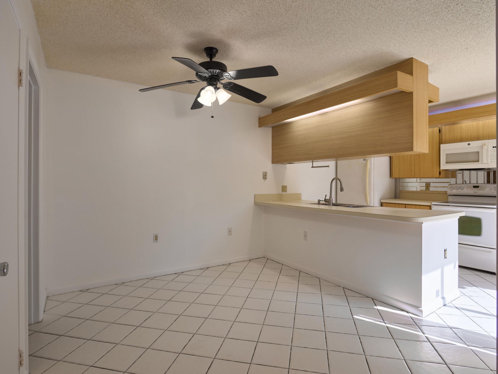 5411 54th Way, West Palm Beach, FL 33409 Photo