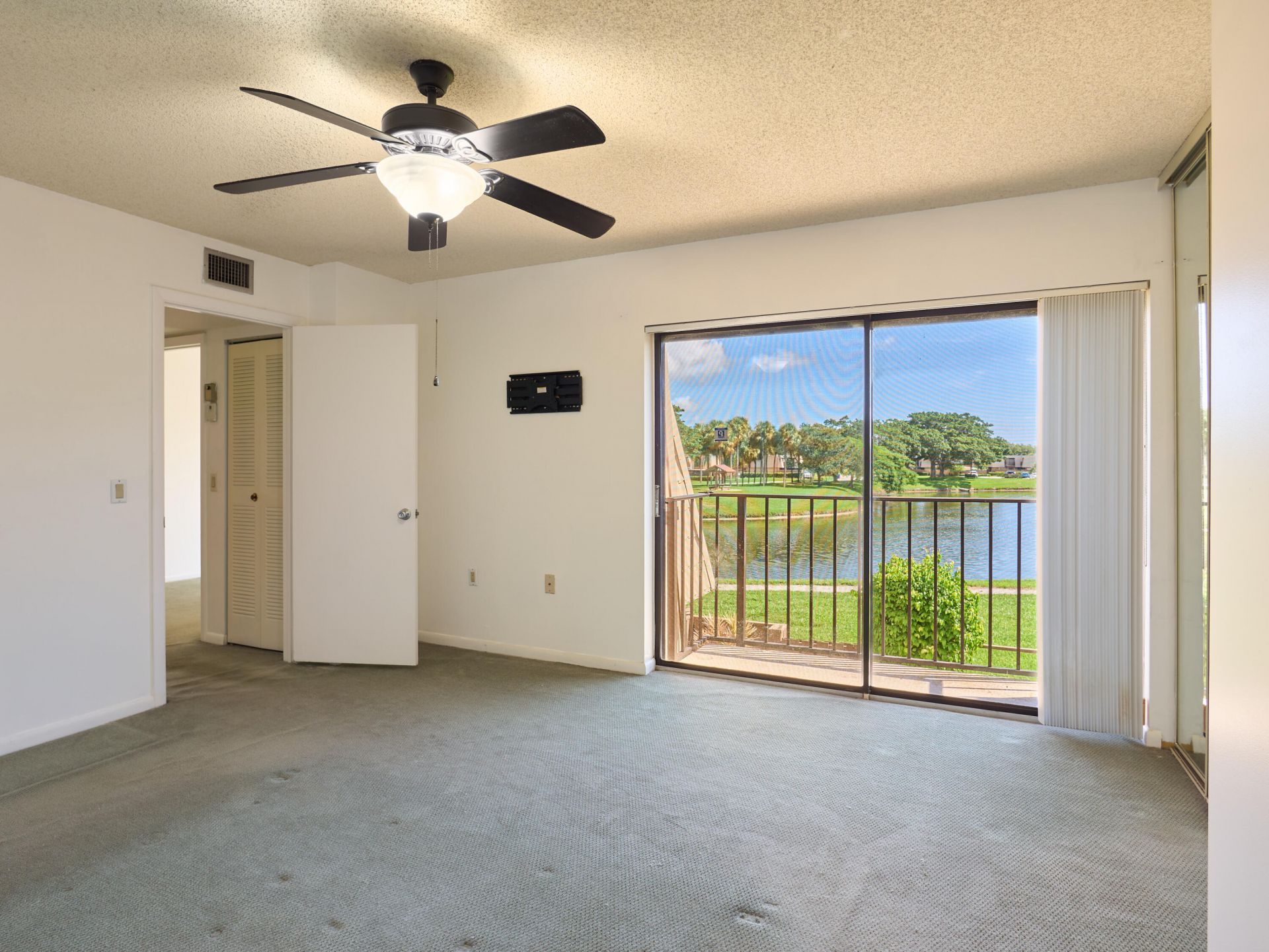 5411 54th Way, West Palm Beach, FL 33409 Photo