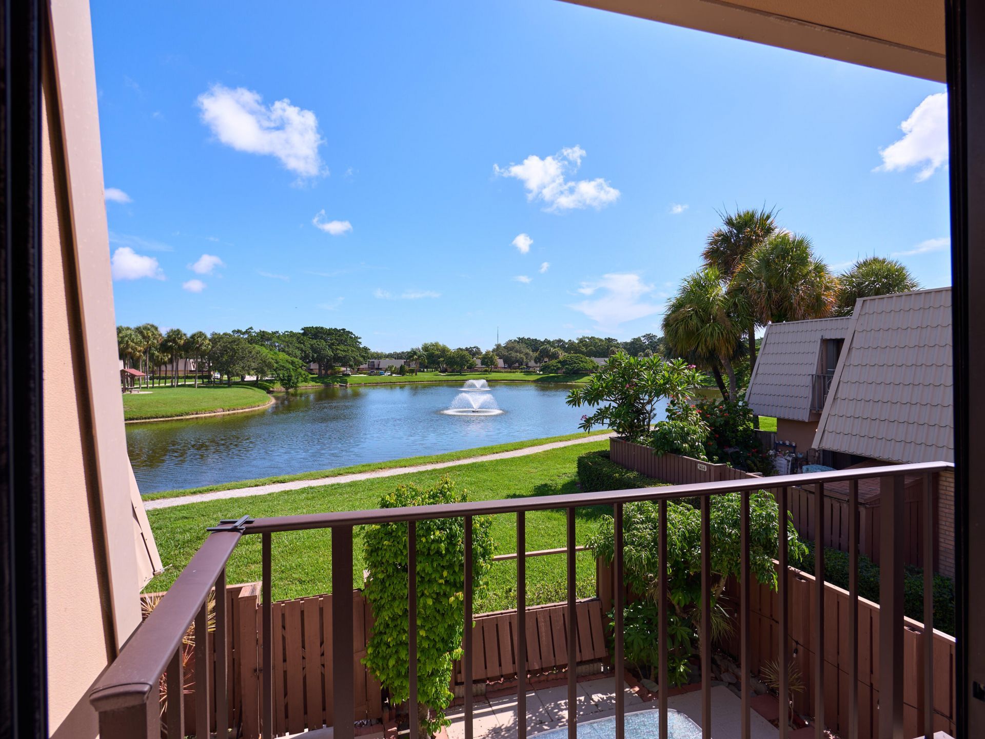 5411 54th Way, West Palm Beach, FL 33409 Photo