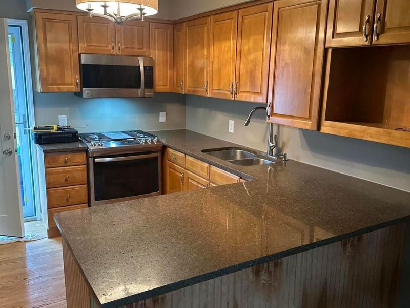 639 Morse Road , Columbus, OH 43214 Photo 2