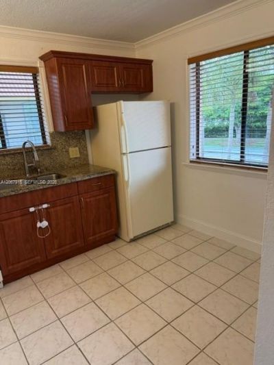 164 Lakeview Dr , Unit 204, Weston, FL 33326 Photo