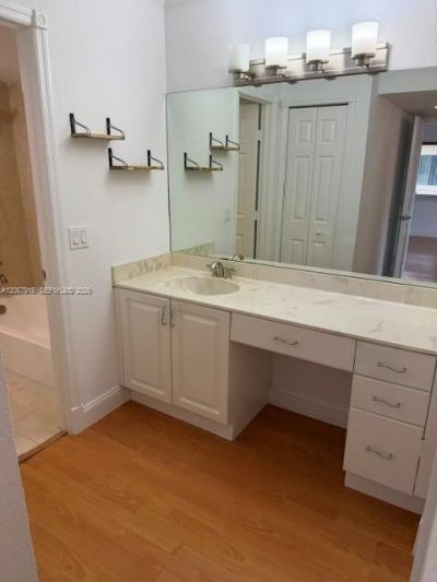 164 Lakeview Dr , Unit 204, Weston, FL 33326 Photo
