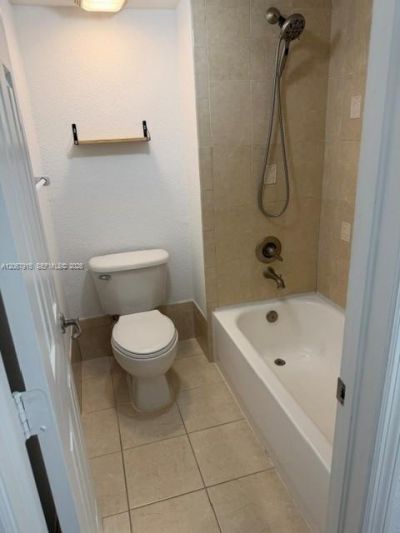 164 Lakeview Dr , Unit 204, Weston, FL 33326 Photo