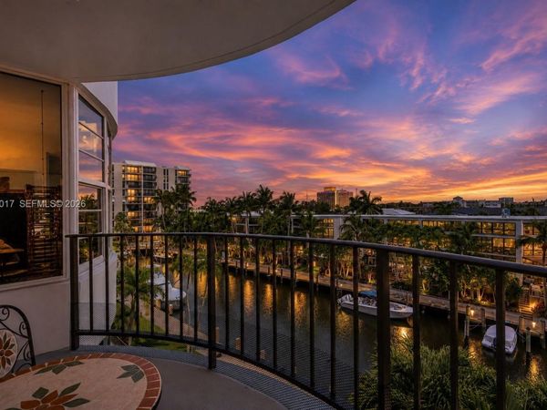 3051 NE 48th St , Unit 406, Fort Lauderdale, FL 33308