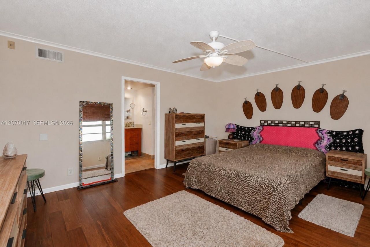 3051 NE 48th St , Unit 406, Fort Lauderdale, FL 33308 Photo