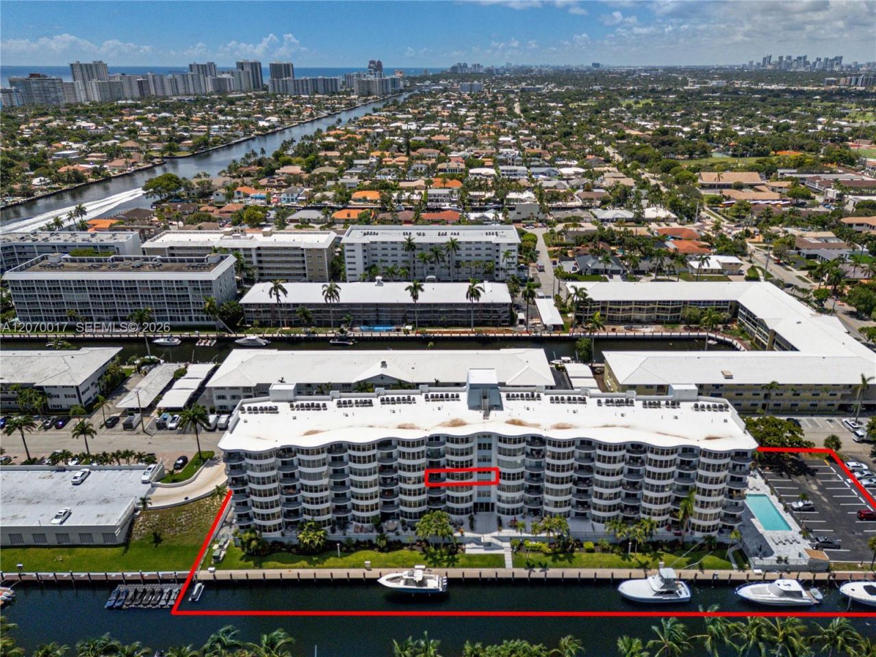 3051 NE 48th St , Unit 406, Fort Lauderdale, FL 33308 Photo