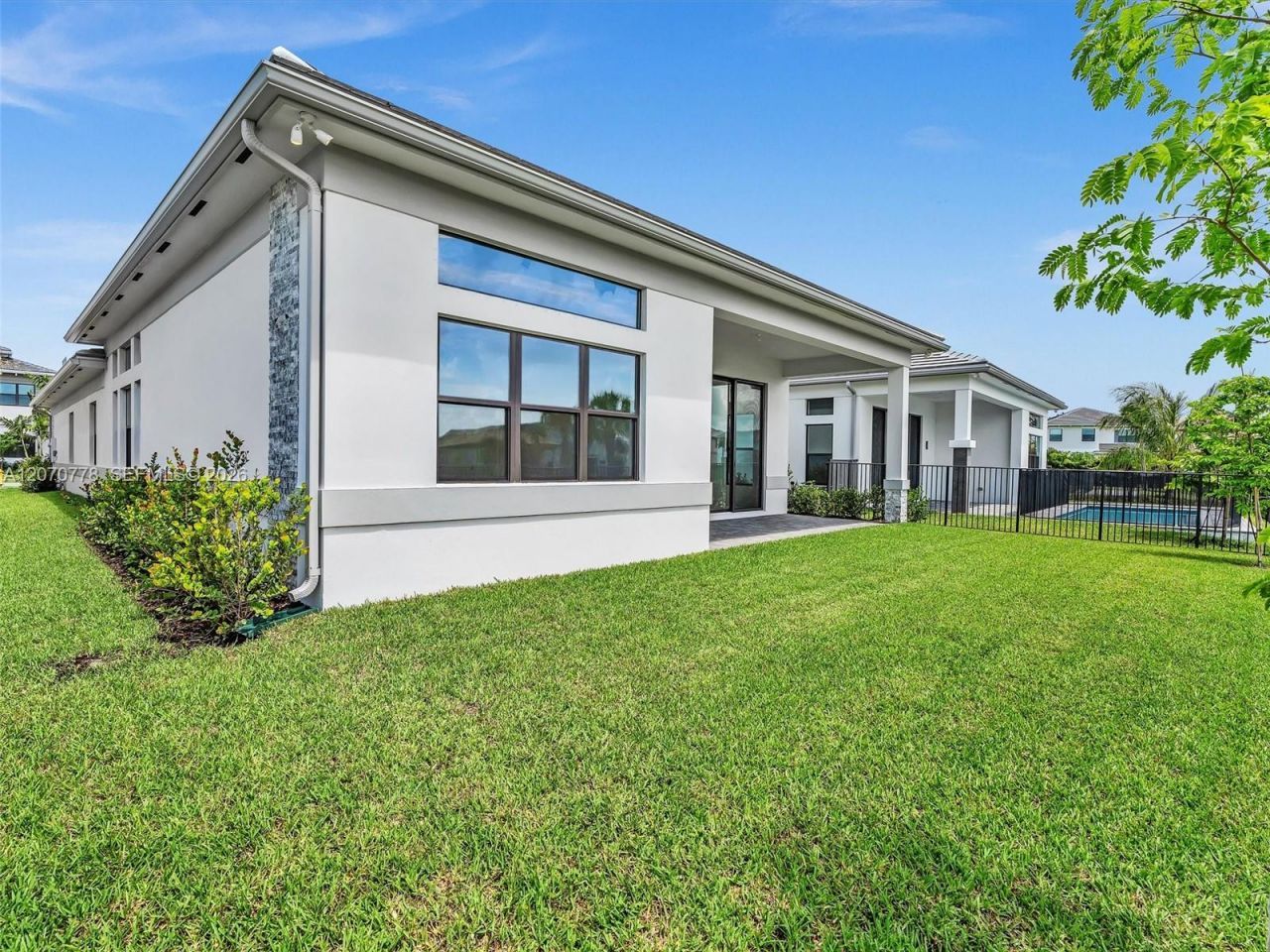 10032 Stockrun Dr, Palm Beach Gardens, FL 33412 Photo