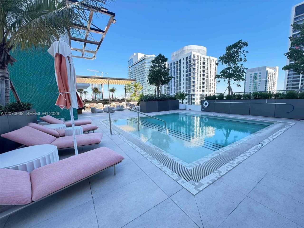 11 NE 6th St , Unit 705, Miami, FL 33132 Photo