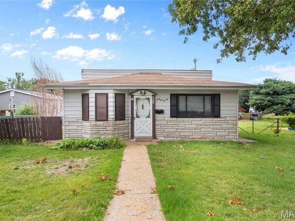 4970 Quincy Street, St Louis, MO 63109