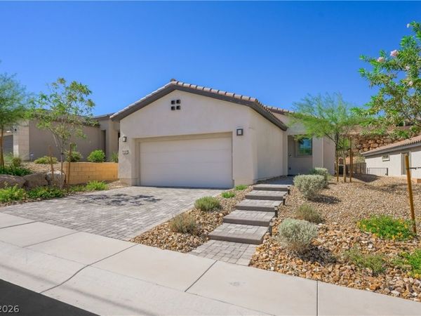 69 Stone Bluff Lane , Henderson, NV 89011