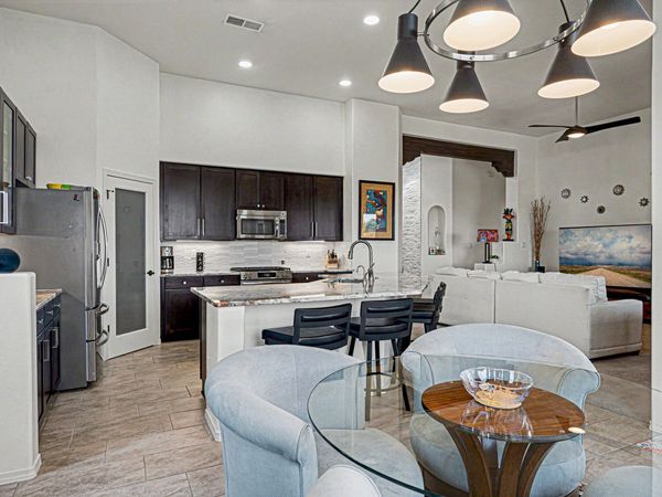 5 Via Quarta , Santa Fe, NM 87507