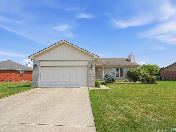 47428 Pamela Drive, Macomb Township, Mi 48044