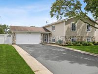 4093 Bayside Drive, Hanover Park, IL 60133 primary photo