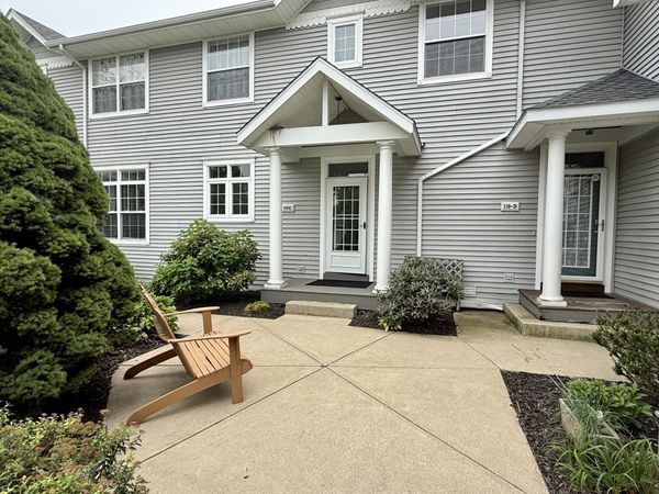110 N Washington Street, Unit E, Douglas, MI 49406