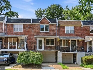 325 E PLEASANT STREET, PHILADELPHIA, PA 19119