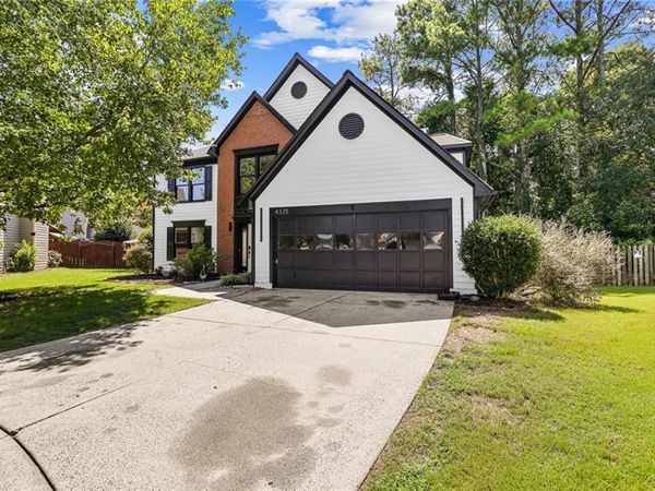 4335 Abbotts Pointe Court , Duluth, GA 30097