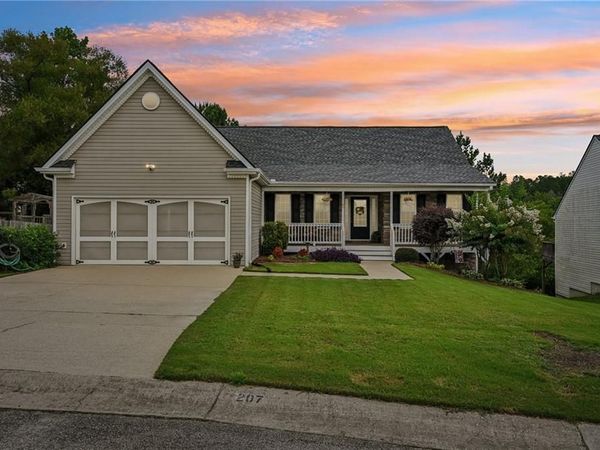 207 Overlook Court, Dallas, GA 30157