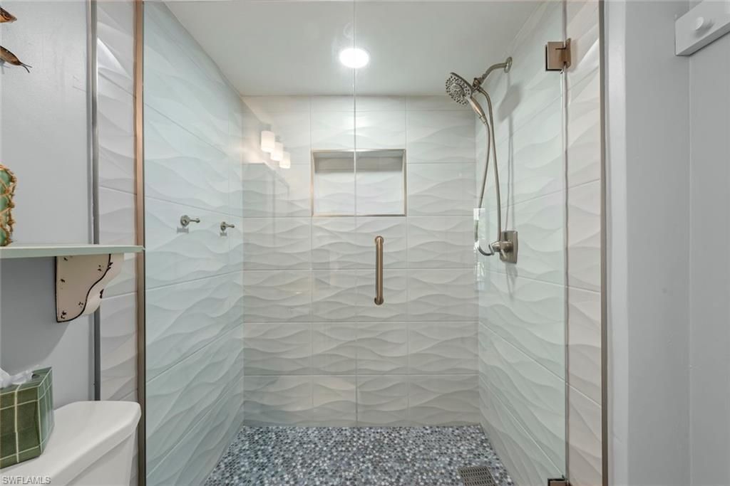 979 E Gulf Dr , Unit 242, Sanibel, FL 33957 Photo