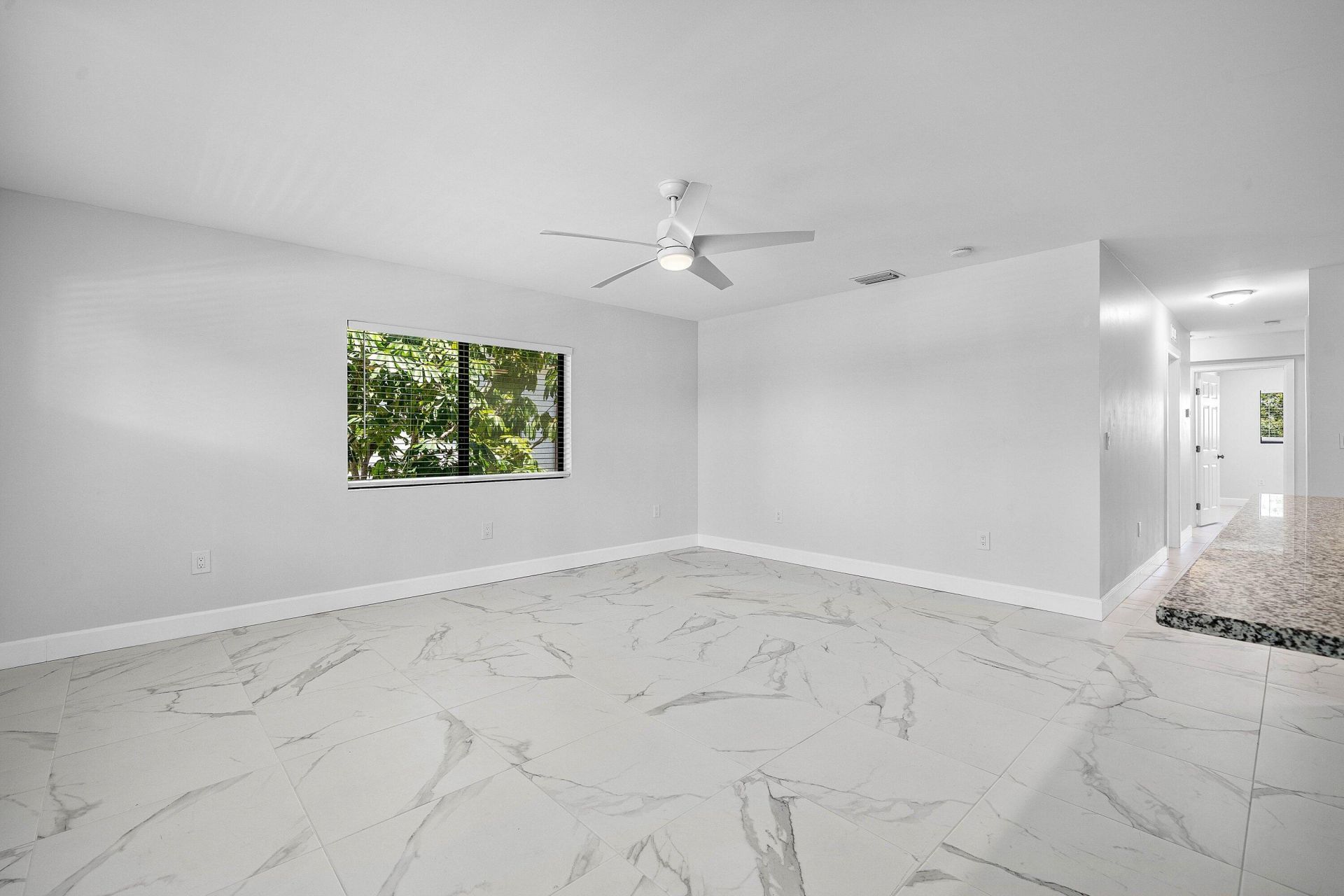 240 SW 7th Street, Unit 11, Boca Raton, FL 33432 Photo