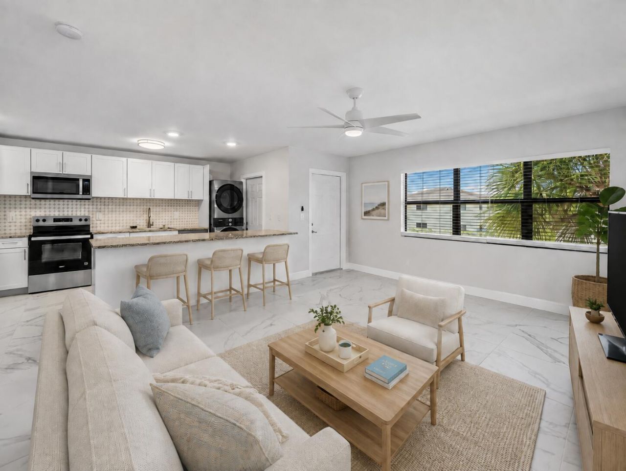 240 SW 7th Street, Unit 11, Boca Raton, FL 33432 Photo