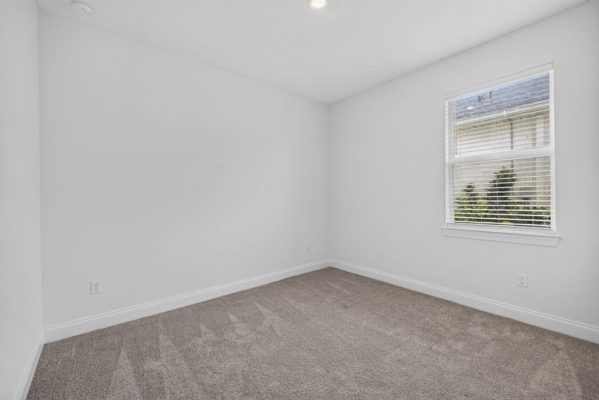 8666 Dahlia Circle, Port Saint Lucie, FL 34986 Photo