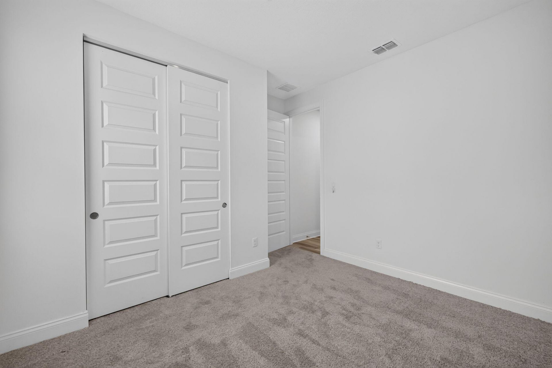 8666 Dahlia Circle, Port Saint Lucie, FL 34986 Photo