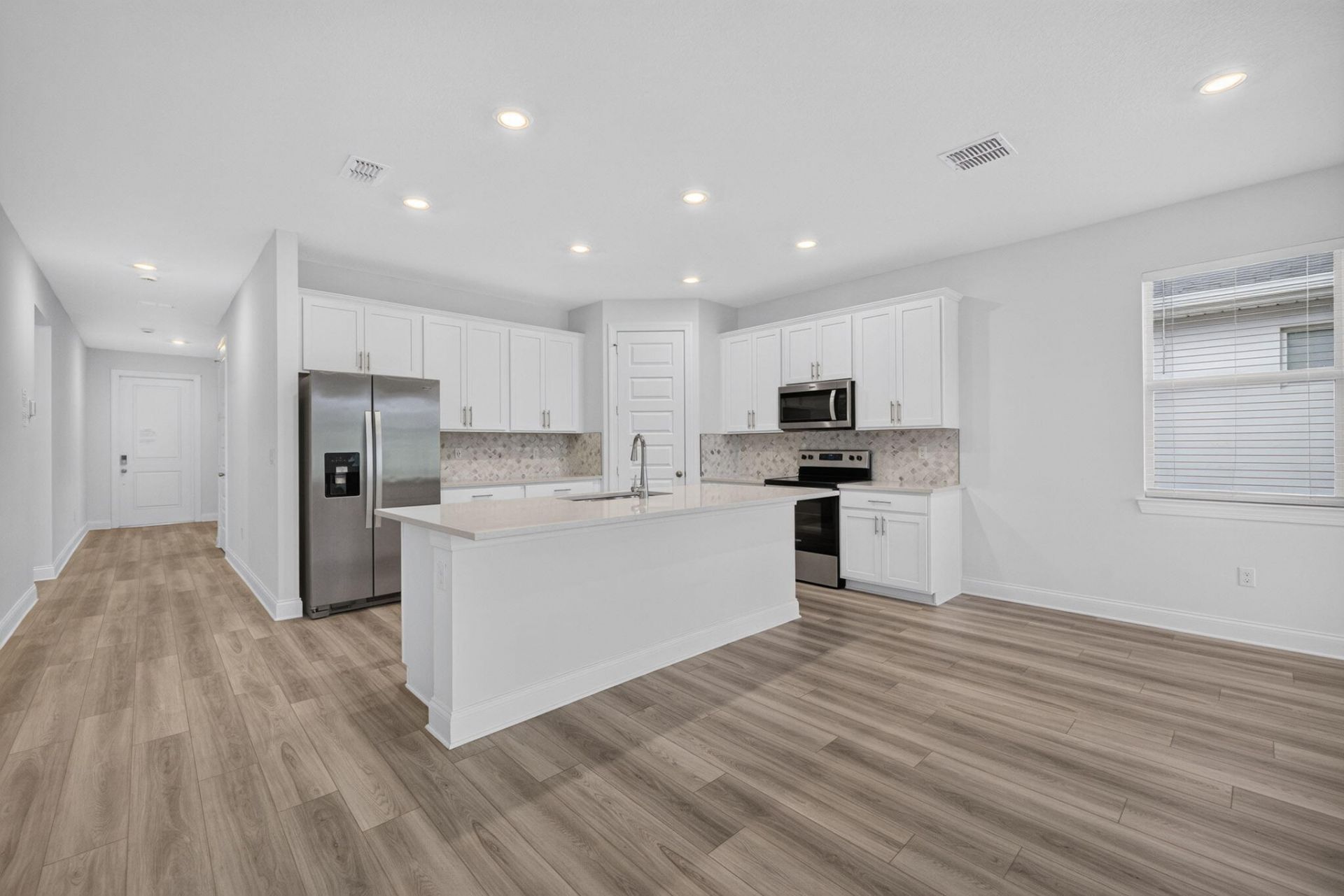 8666 Dahlia Circle, Port Saint Lucie, FL 34986 Photo