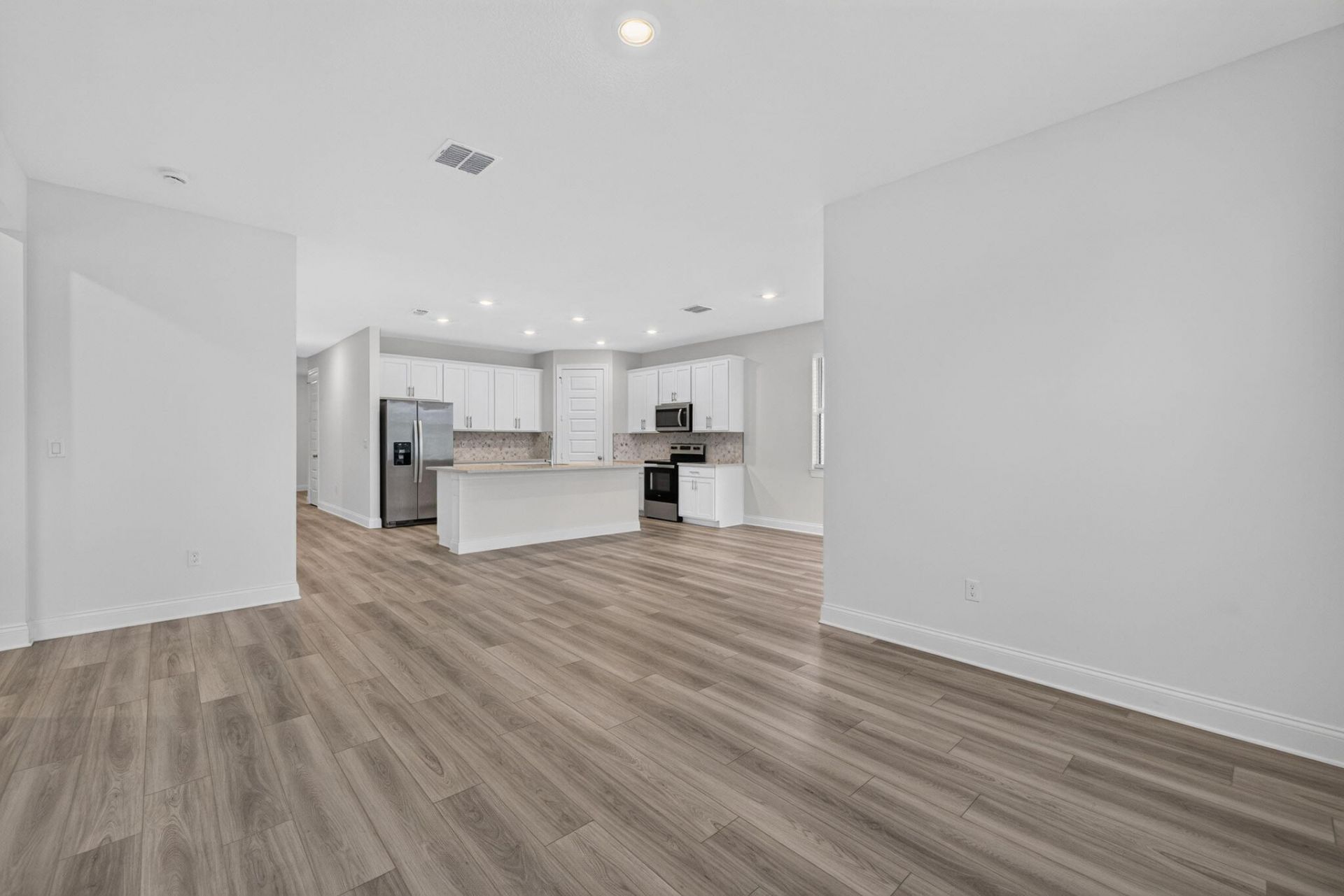8666 Dahlia Circle, Port Saint Lucie, FL 34986 Photo
