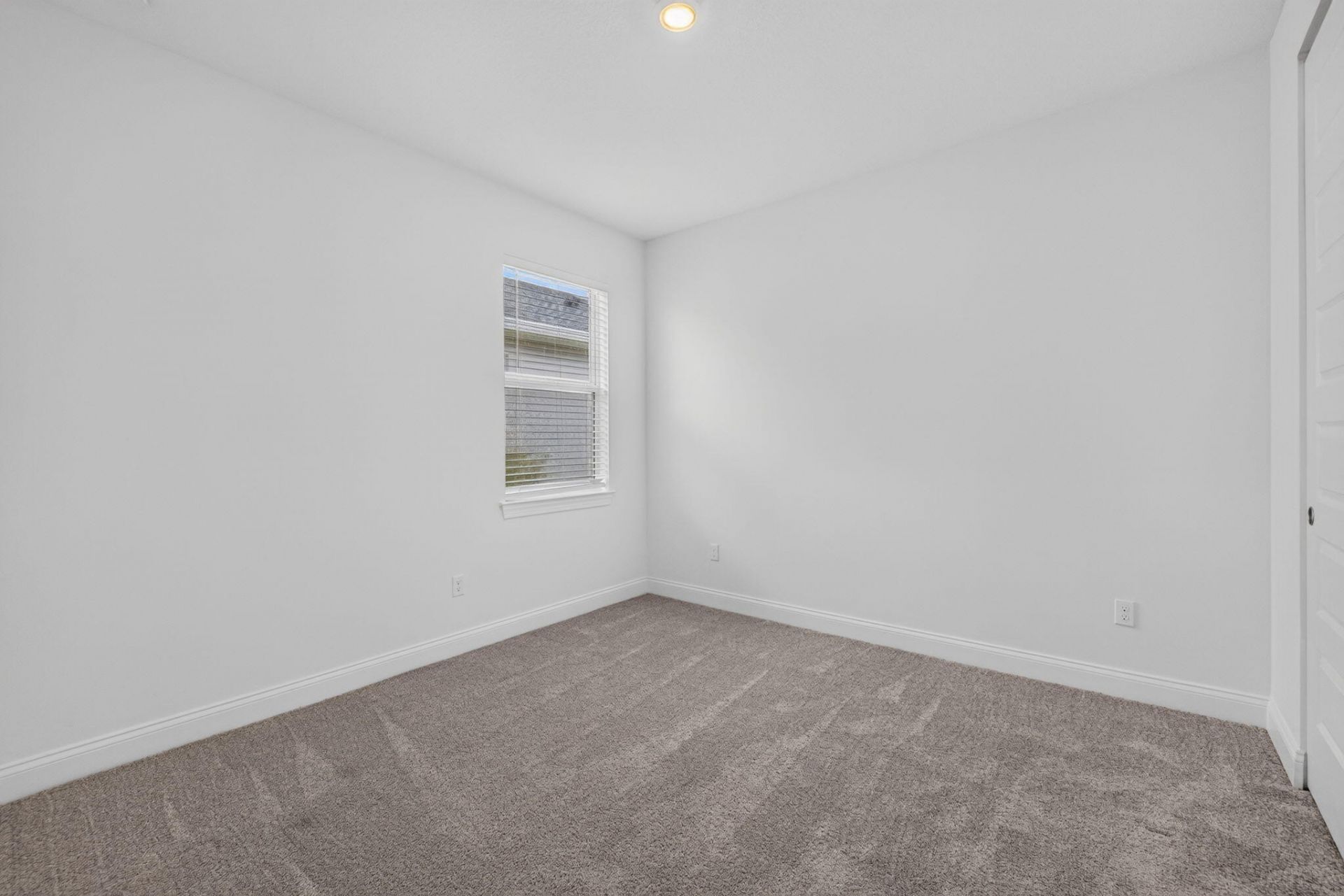 8666 Dahlia Circle, Port Saint Lucie, FL 34986 Photo