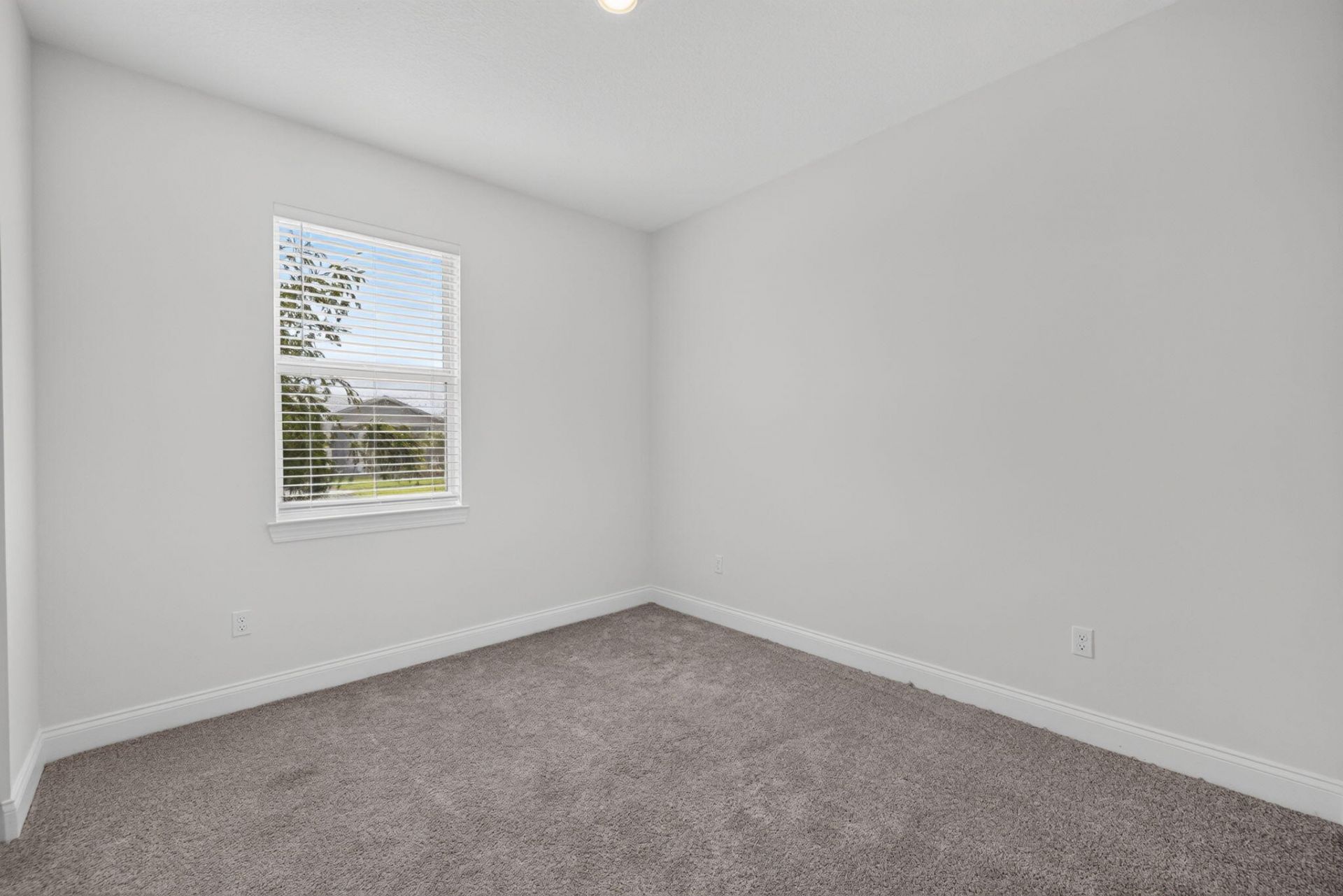 8666 Dahlia Circle, Port Saint Lucie, FL 34986 Photo