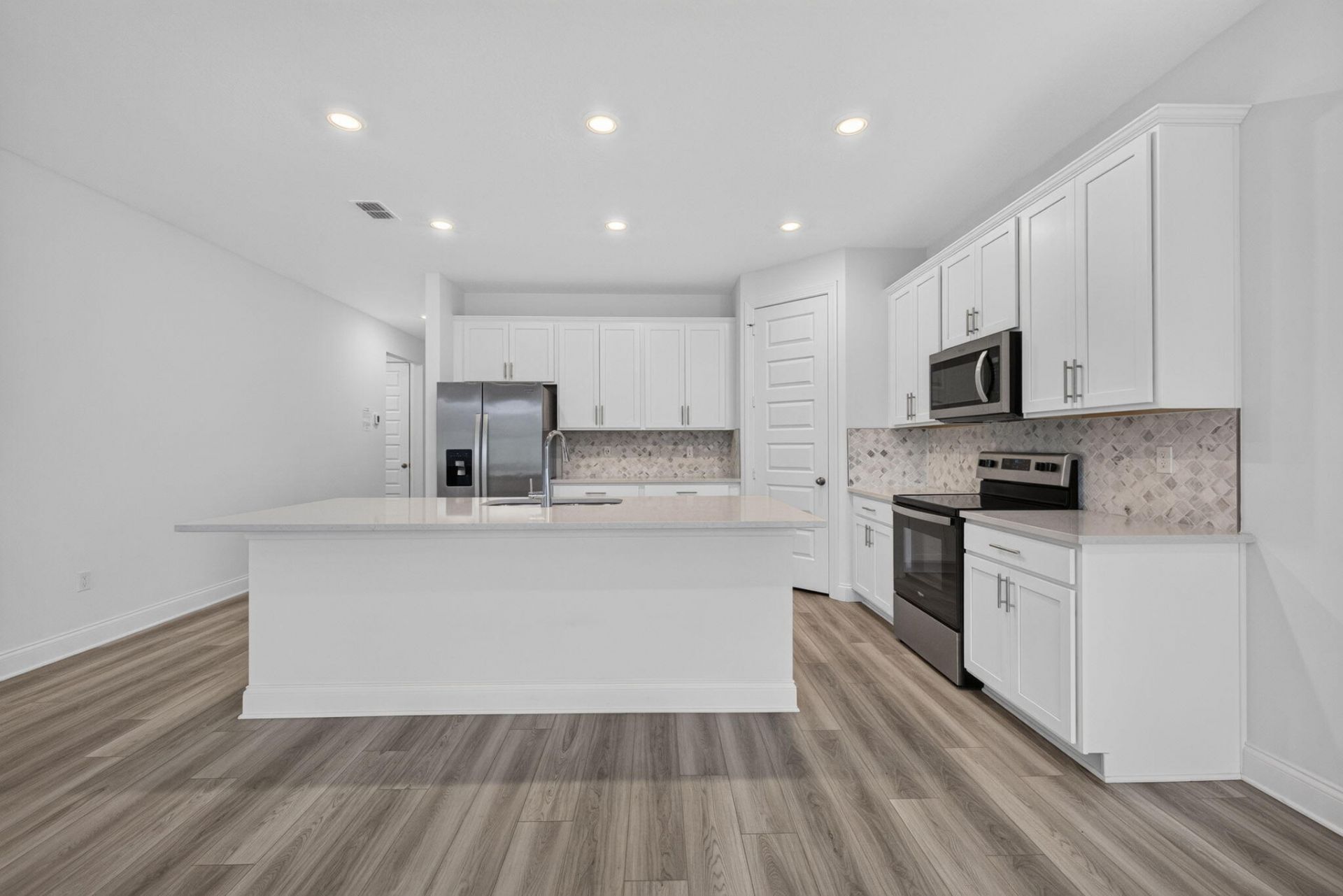 8666 Dahlia Circle, Port Saint Lucie, FL 34986 Photo