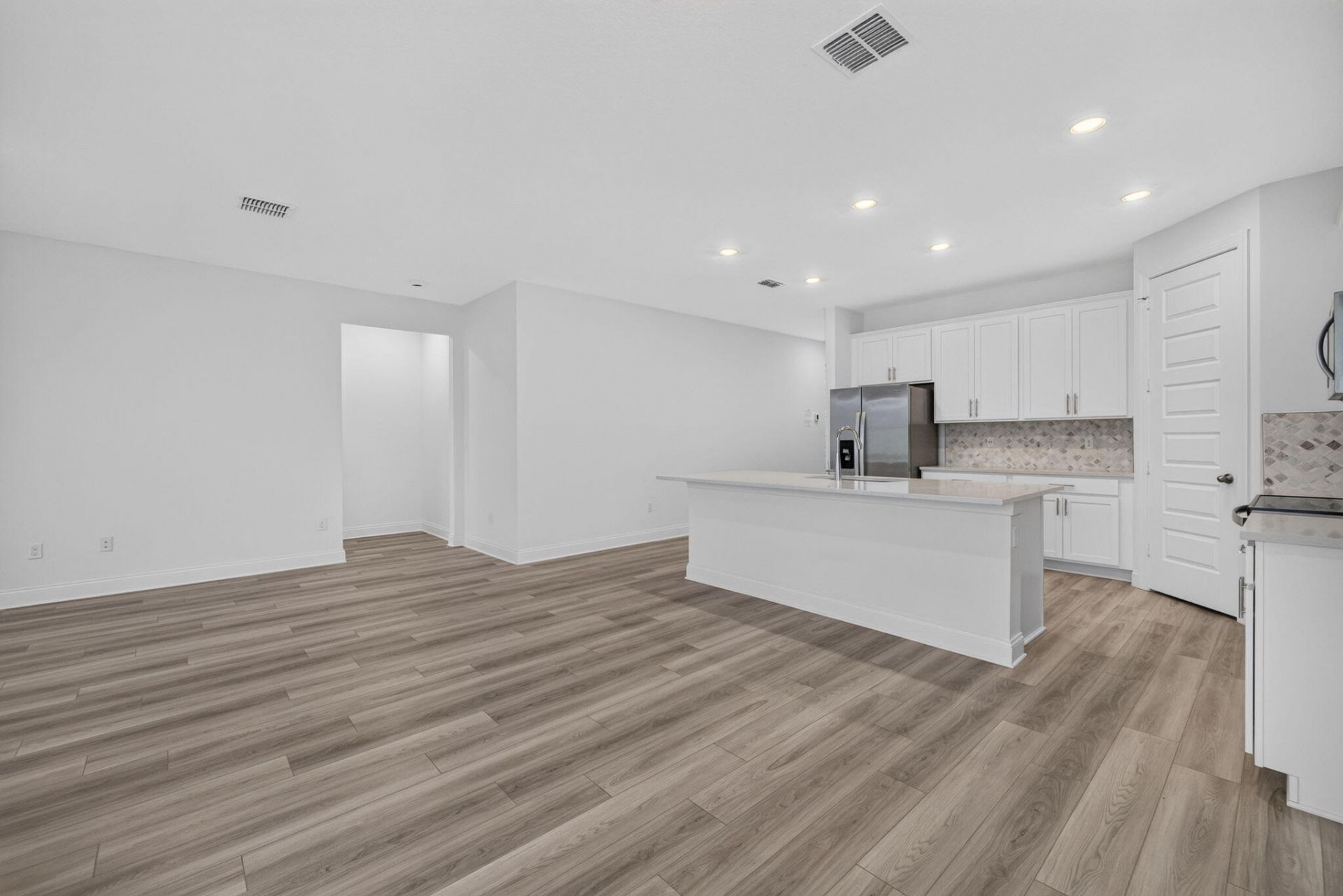 8666 Dahlia Circle, Port Saint Lucie, FL 34986 Photo