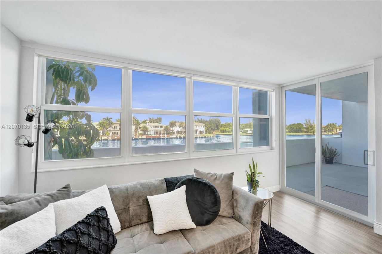 1400 S Ocean Dr, Unit 205, Hollywood, FL 33019 Photo