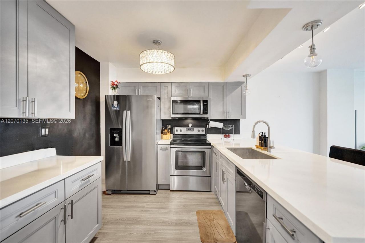 1400 S Ocean Dr, Unit 205, Hollywood, FL 33019 Photo