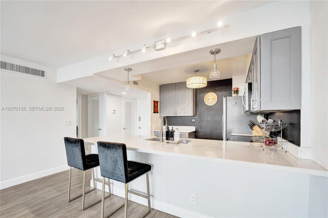 1400 S Ocean Dr, Unit 205, Hollywood, FL 33019 Photo