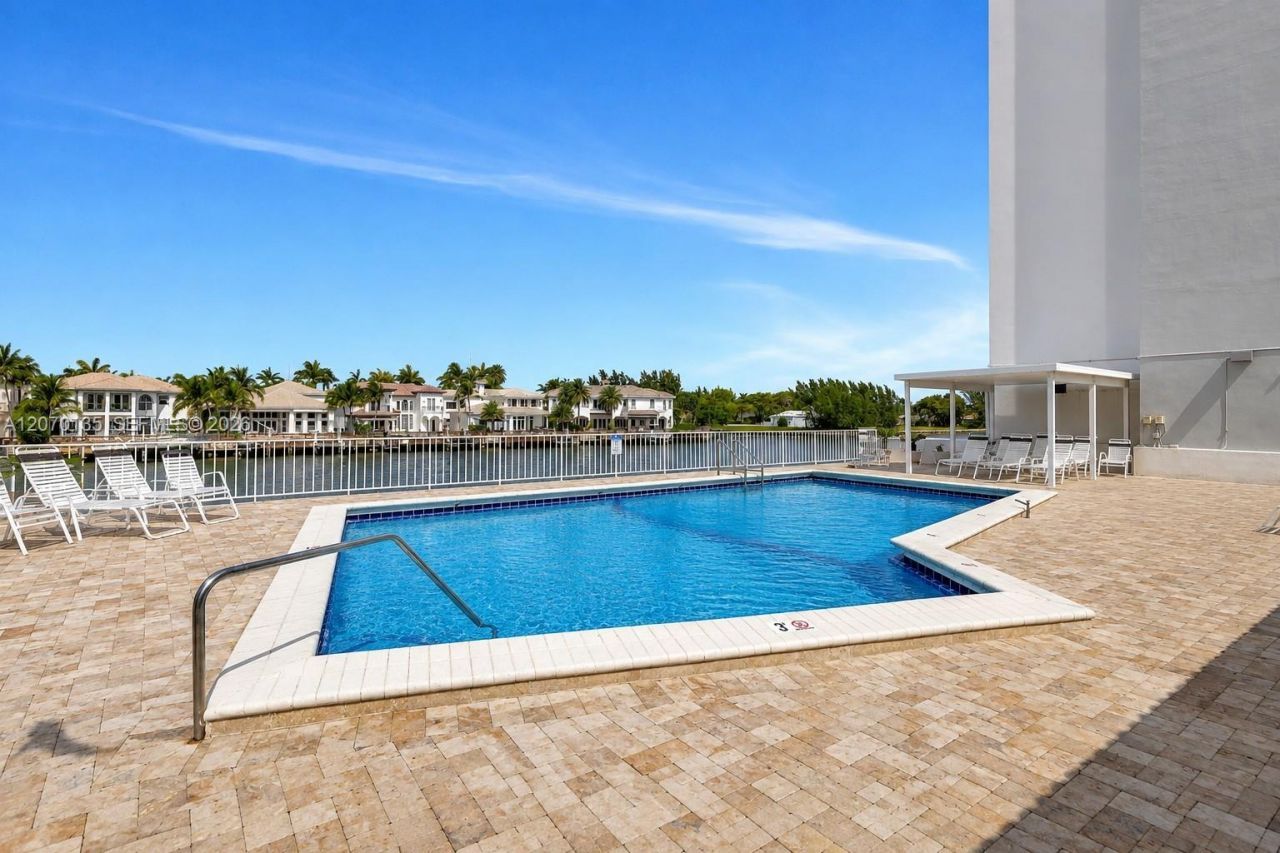 1400 S Ocean Dr, Unit 205, Hollywood, FL 33019 Photo