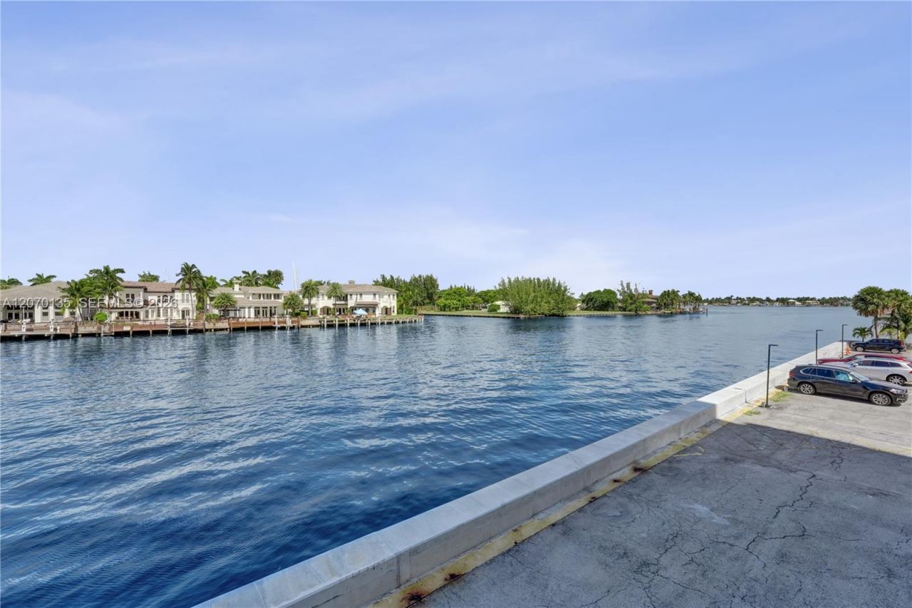 1400 S Ocean Dr, Unit 205, Hollywood, FL 33019 Photo