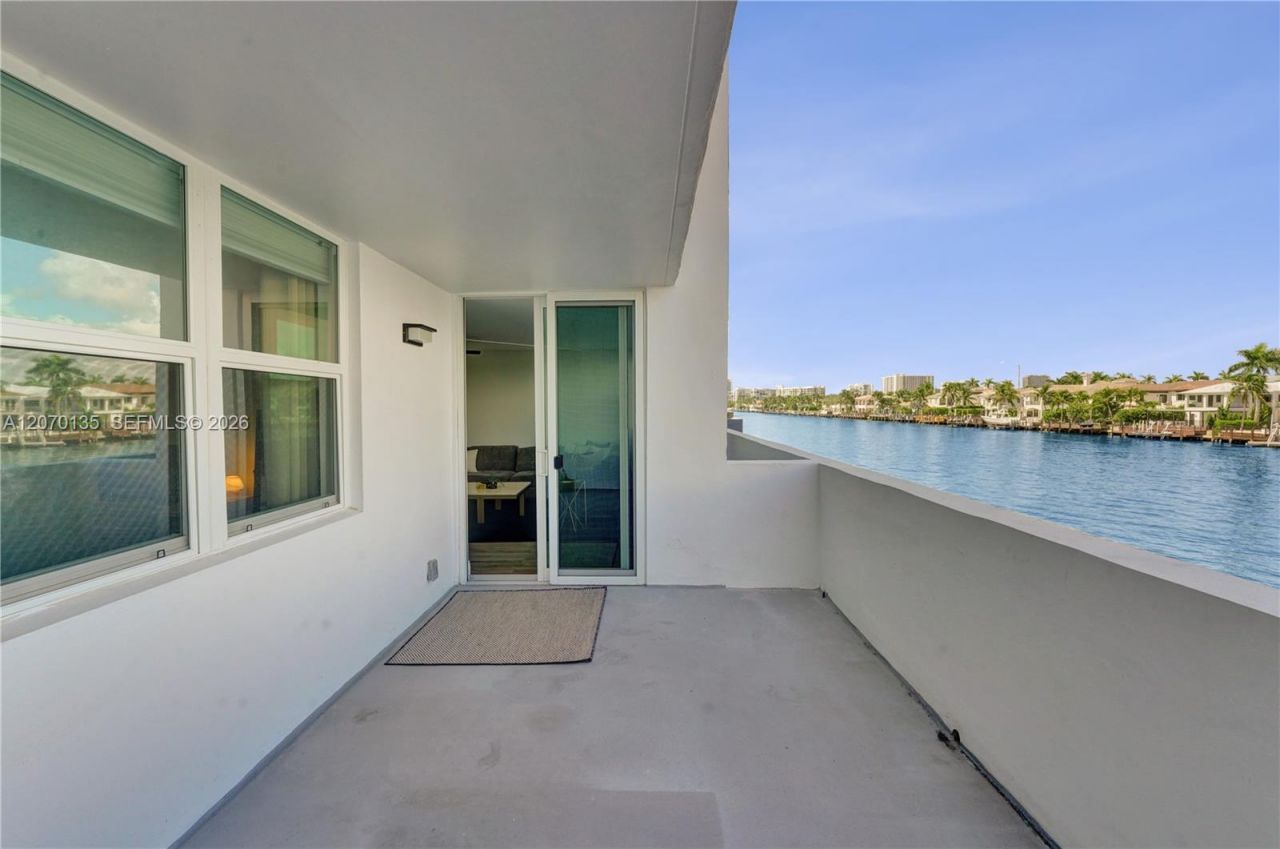 1400 S Ocean Dr, Unit 205, Hollywood, FL 33019 Photo
