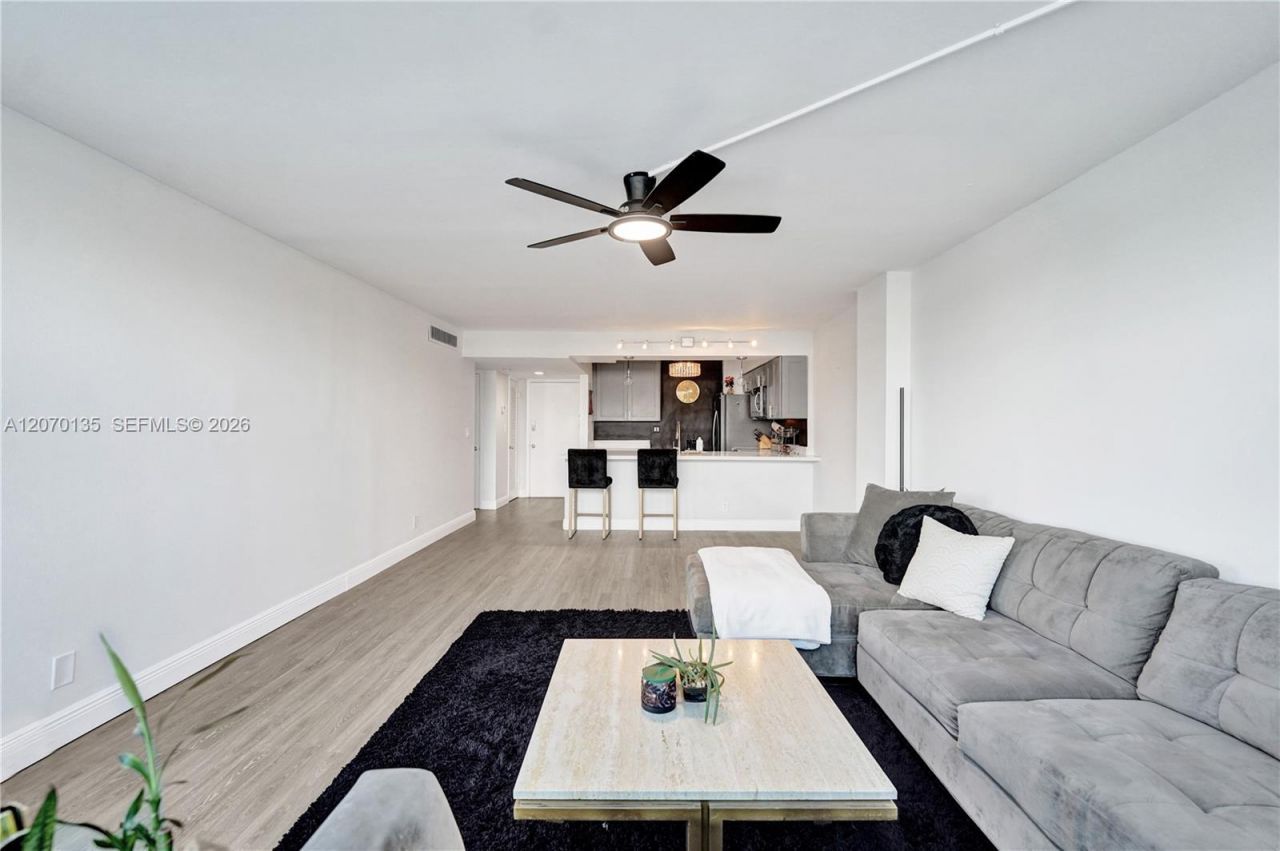 1400 S Ocean Dr, Unit 205, Hollywood, FL 33019 Photo