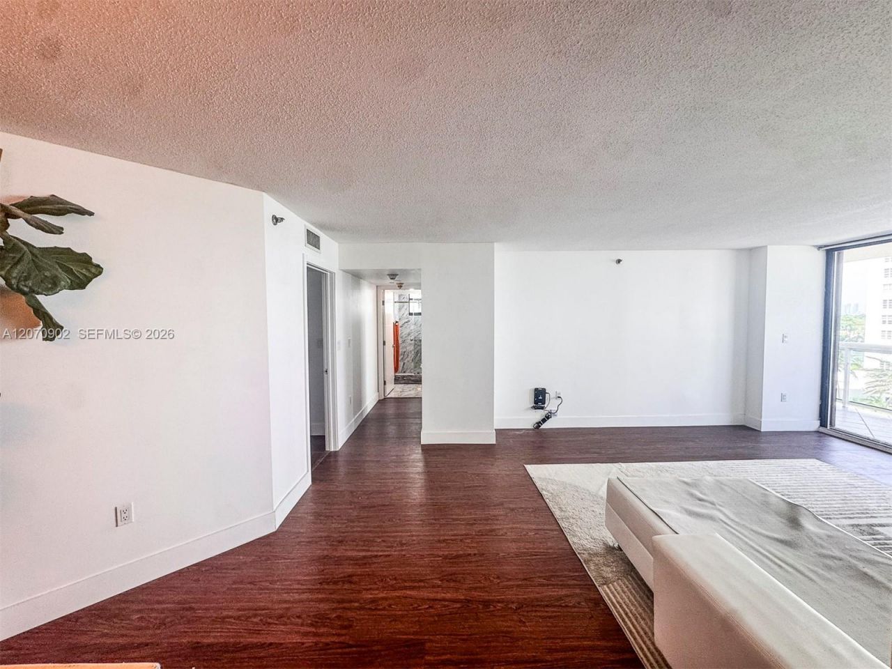5757 Collins Ave , Unit 703, Miami Beach, FL 33140 Photo