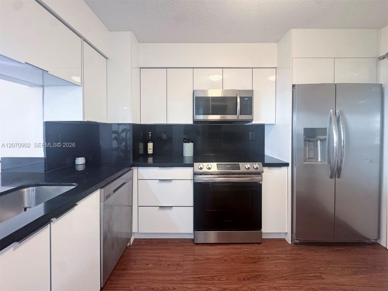 5757 Collins Ave , Unit 703, Miami Beach, FL 33140 Photo