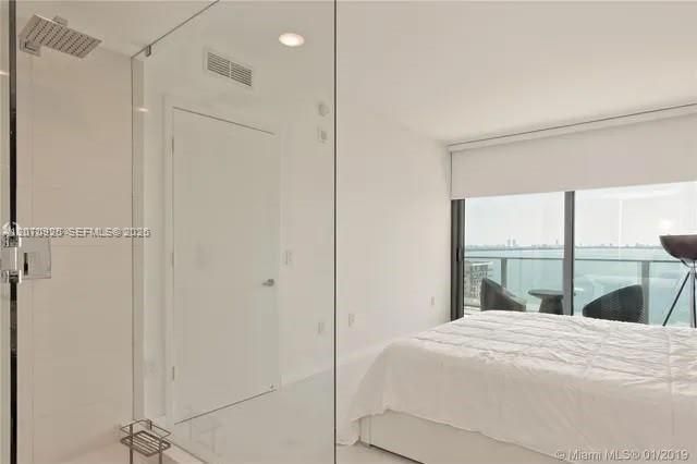 460 NE 28th St , Unit 606, Miami, FL 33137 Photo
